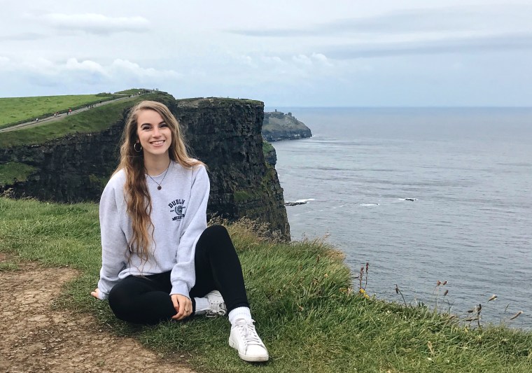 Facetune_16-06-2019-21-18-09